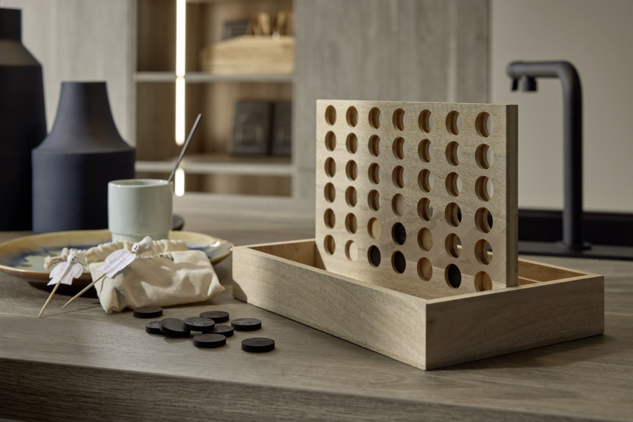 Plus - Lava softmatt / Manhattan - Eiche Graphitsilber