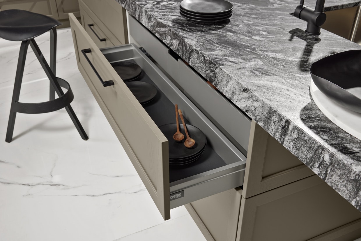 Lugano Lack - Magma softmatt