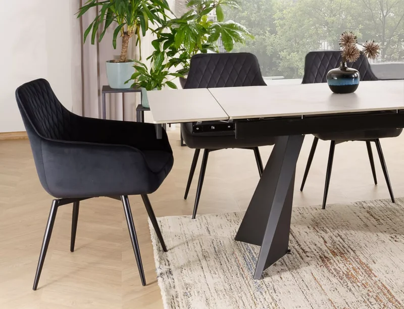 Marlo Velvet Chair