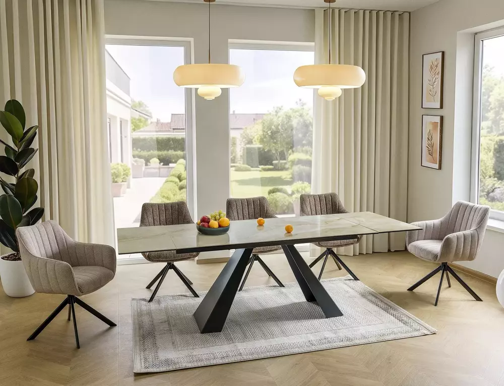 Salvadore Table