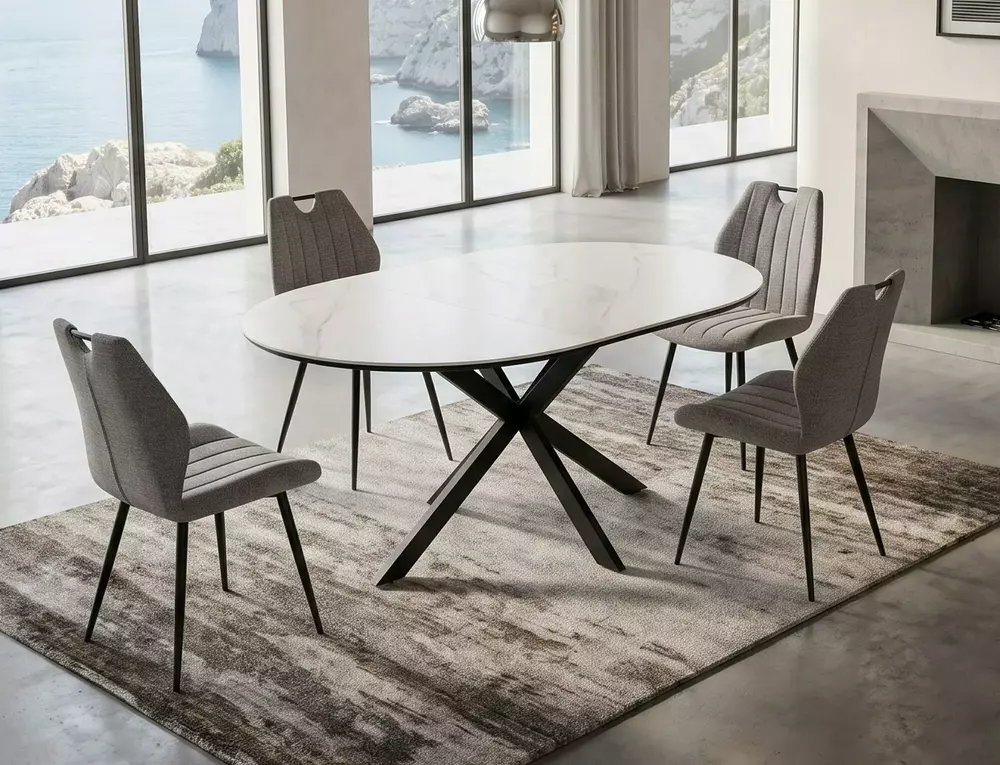 Gaston Table